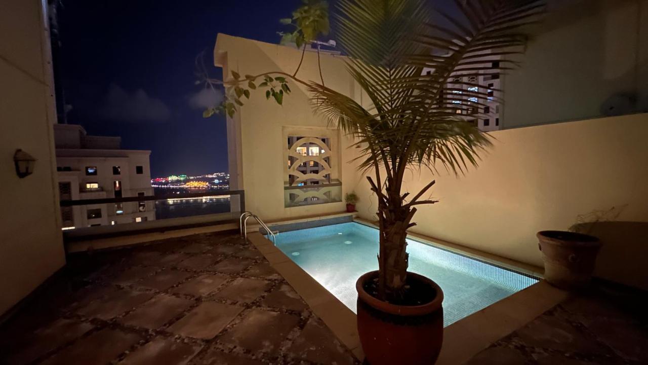 Neyar Beach Vibes - The Penthouse Hostel Dubai Exterior foto